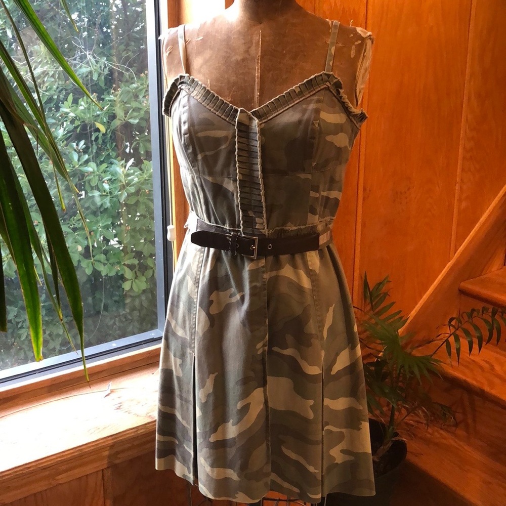 DRESS - Picture 2 of 2